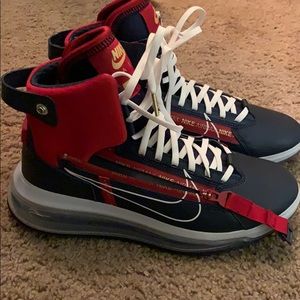 Nike air 720 Never been worn